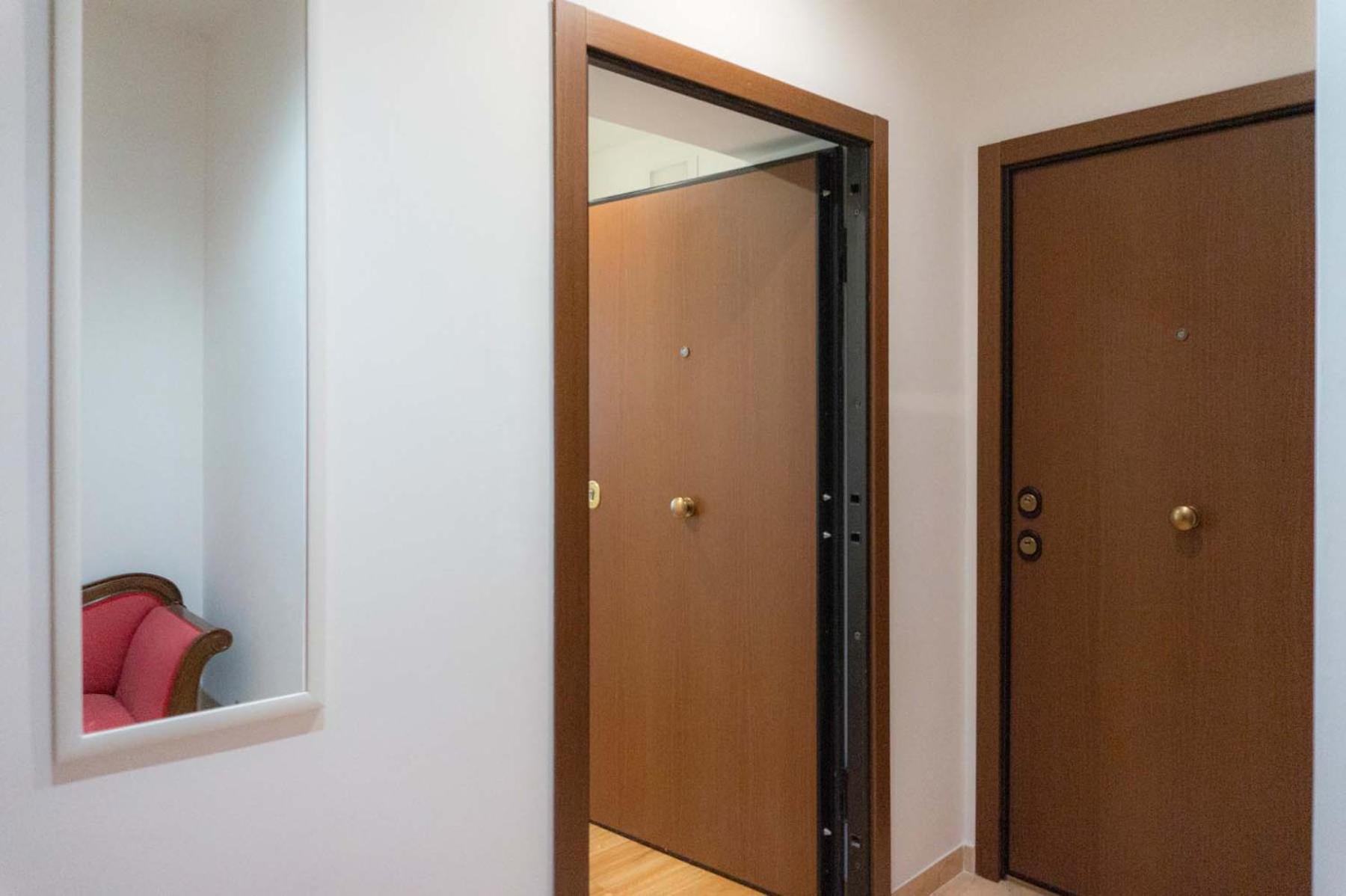 Colosseum Cosy Apartment Close To Metro Roma Exterior foto